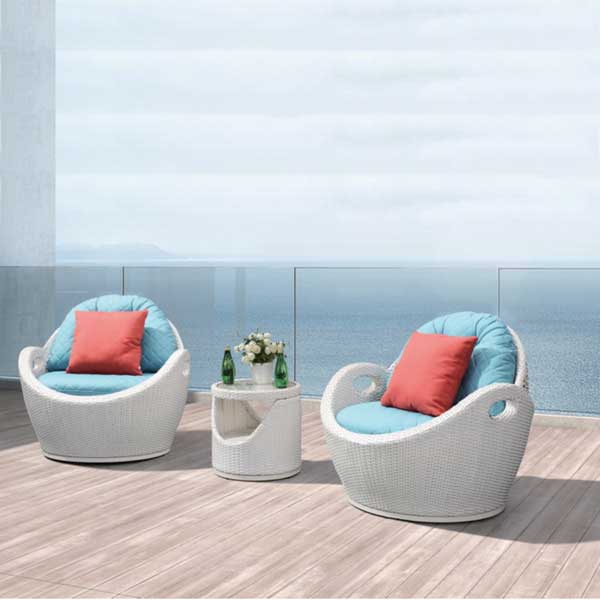 Outdoor Furniture - Wicker Sofa - Culminate